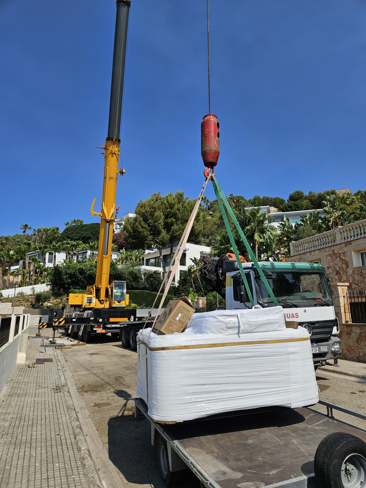 Whirlpool installation during crane access stage in Bendinat