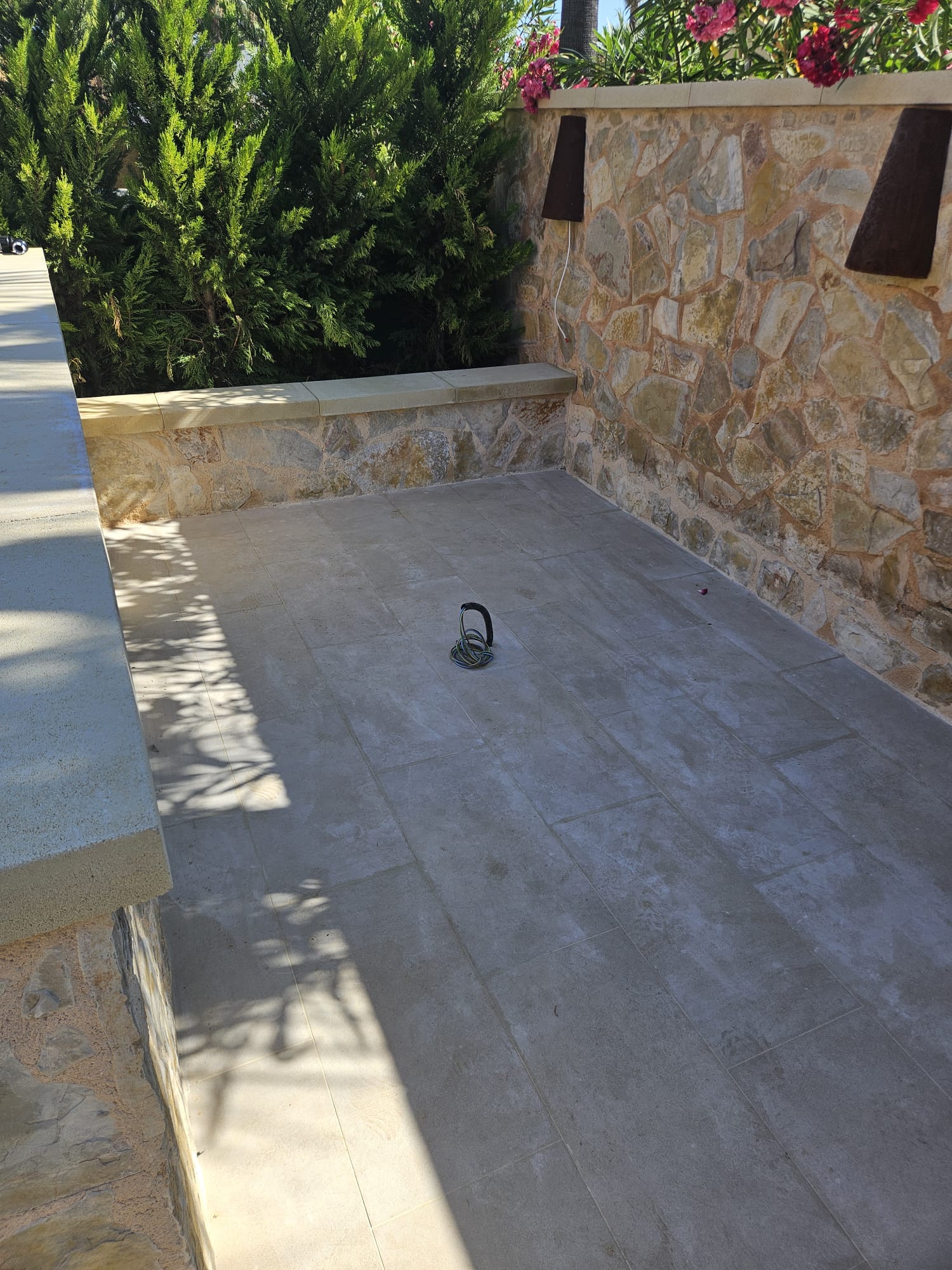 Spa system connection during whirlpool installation in Santa Ponsa