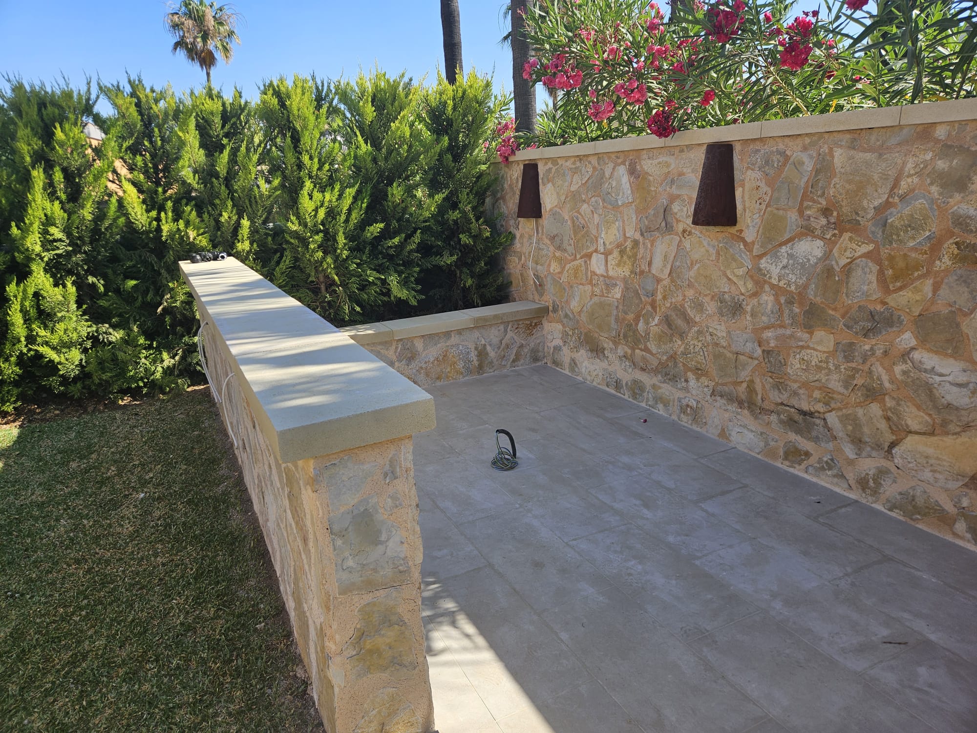 Garden corner before whirlpool installation at the Santa Ponsa villa