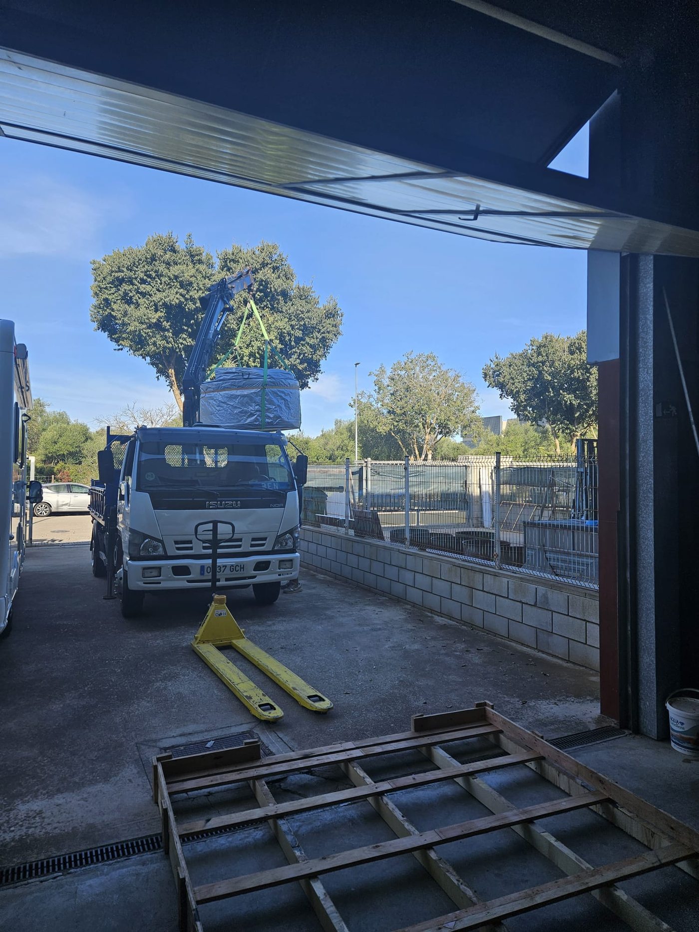 Whirlpool-Installationstag auf der Ferienfinca in Son Carrió